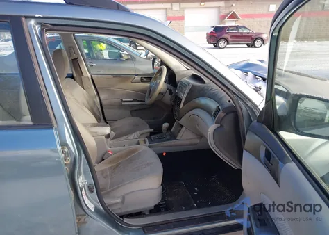 2011 Subaru Forester 2.5X из США, поврежденный, VIN JF2SHABCXBH777547